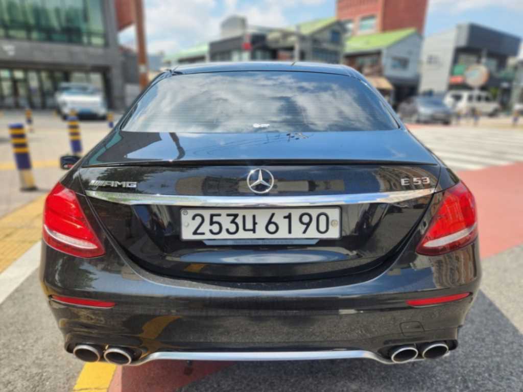 Mercedes Benz E class - Vista 2