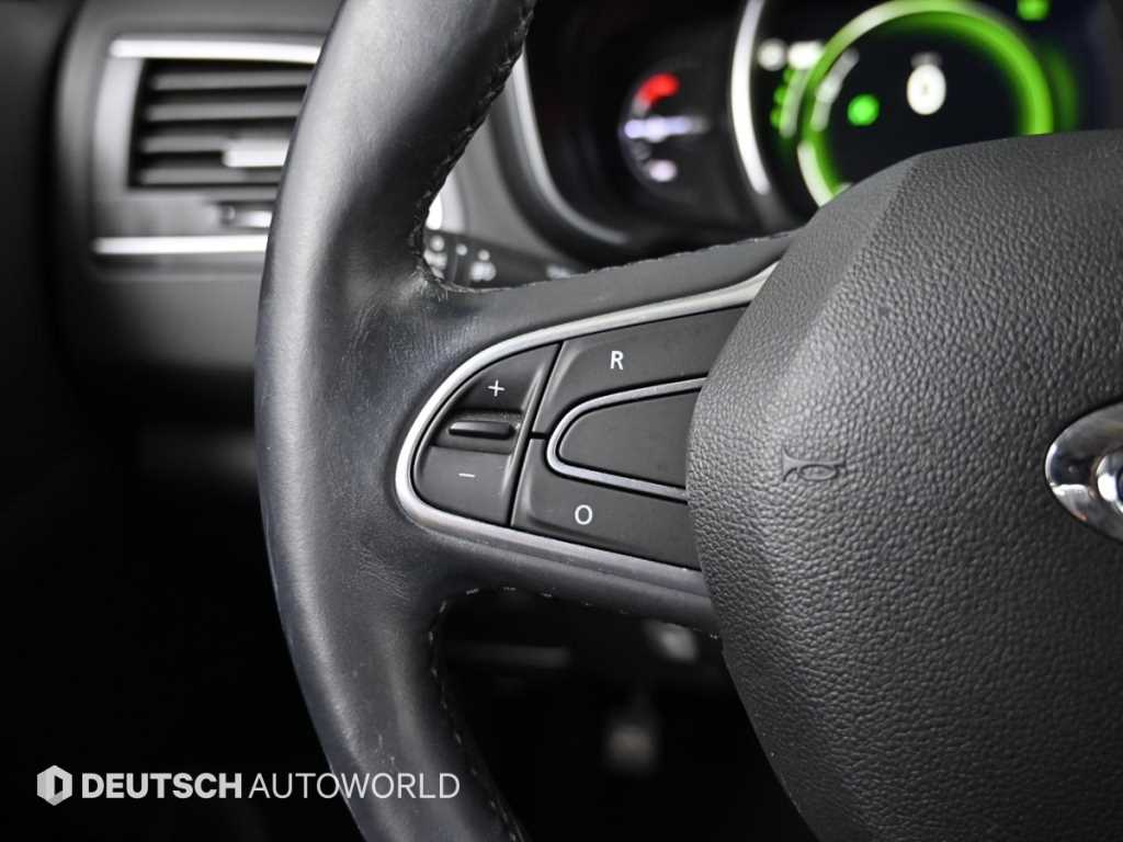 SAMSUNG QM6 2017 Blanco - Importación desde Corea - HF Imports Iquique - Foto 19