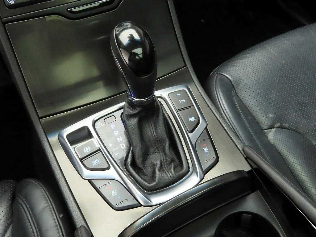 HYUNDAI Grandeur 2014 Negro - Importación desde Corea - HF Imports Iquique - Foto 13
