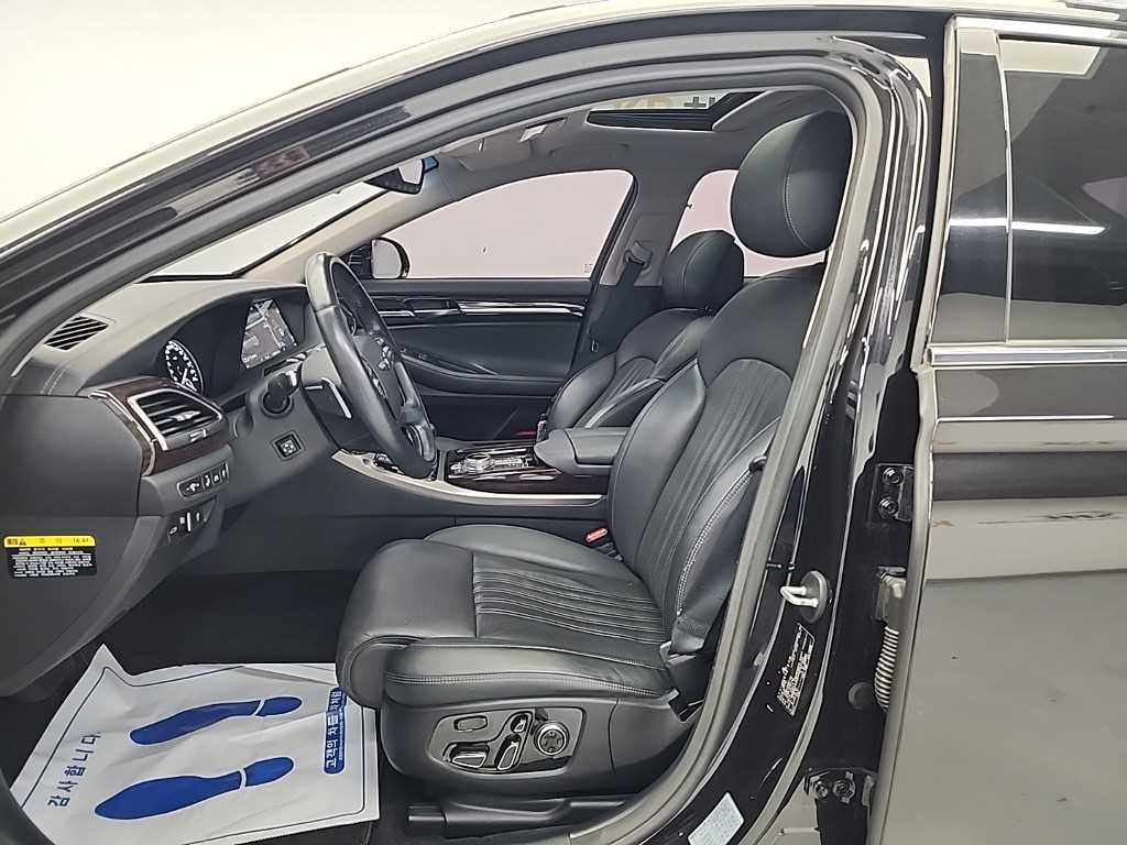 Genesis EQ900 2018 Negro - Importación desde Corea - HF Imports Iquique - Foto 13