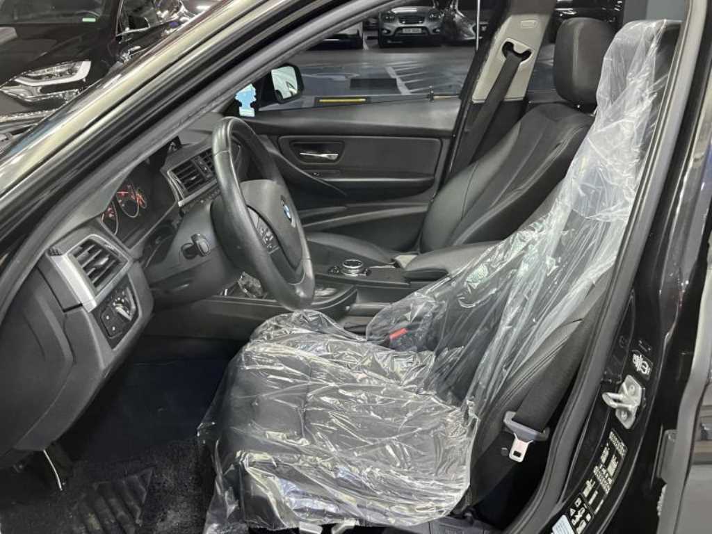 BMW 3 series - Vista 12