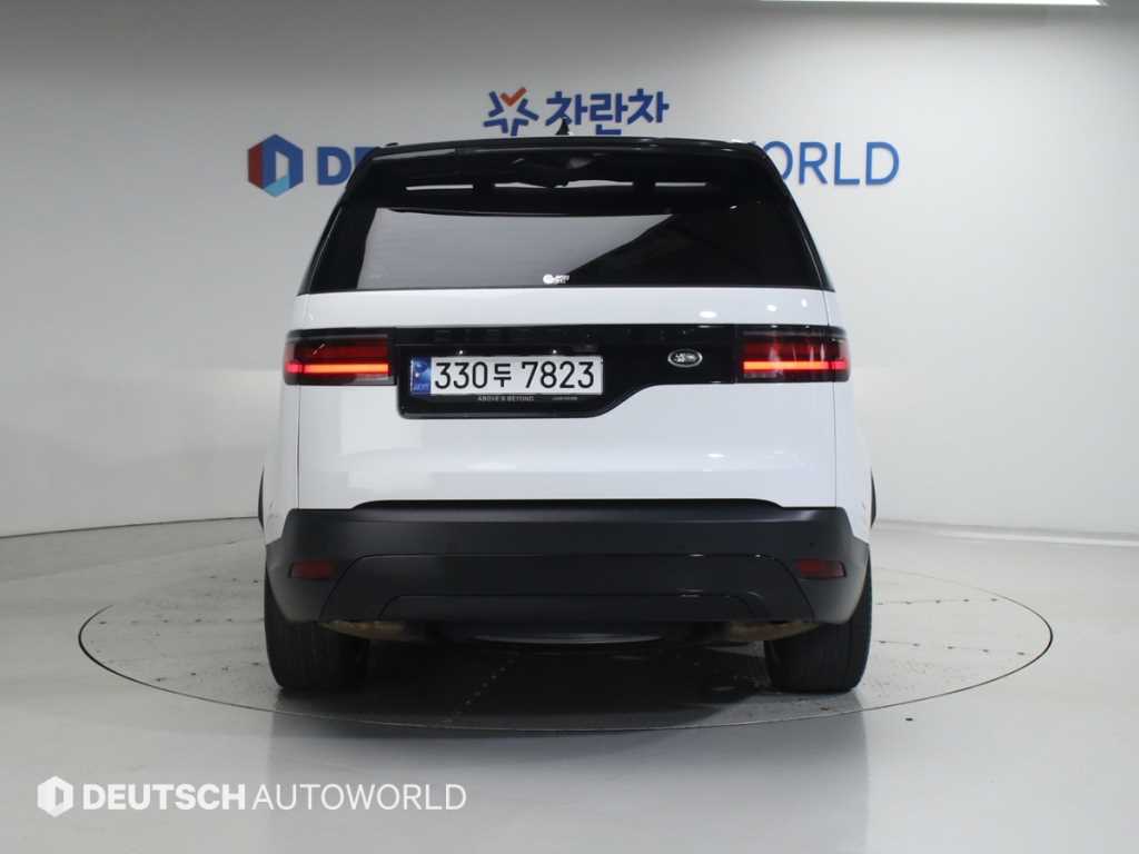 Land Rover Discovery - Vista 6