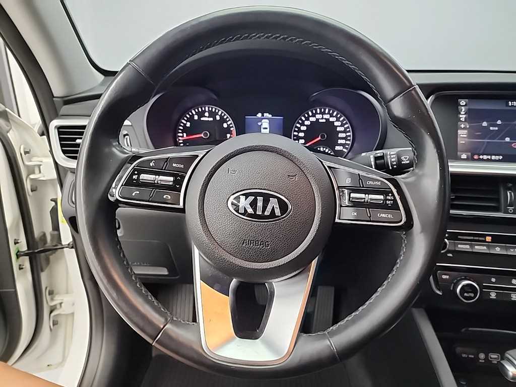 KIA K5 - Vista 11