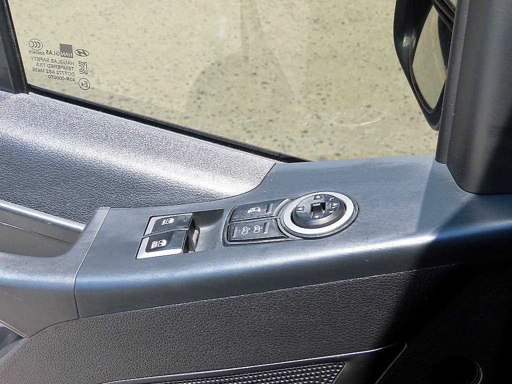 HYUNDAI Solati 2017 Negro - Importación desde Corea - HF Imports Iquique - Foto 14
