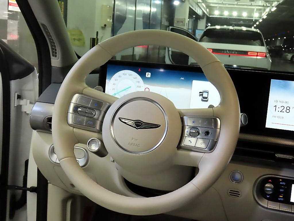 Genesis GV60 - Vista 10