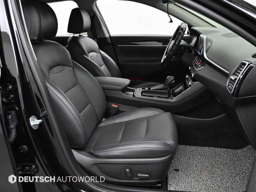 HYUNDAI Grandeur - Vista 12