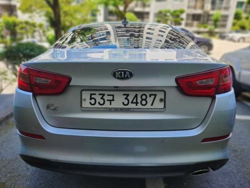 KIA K5 - Vista 3
