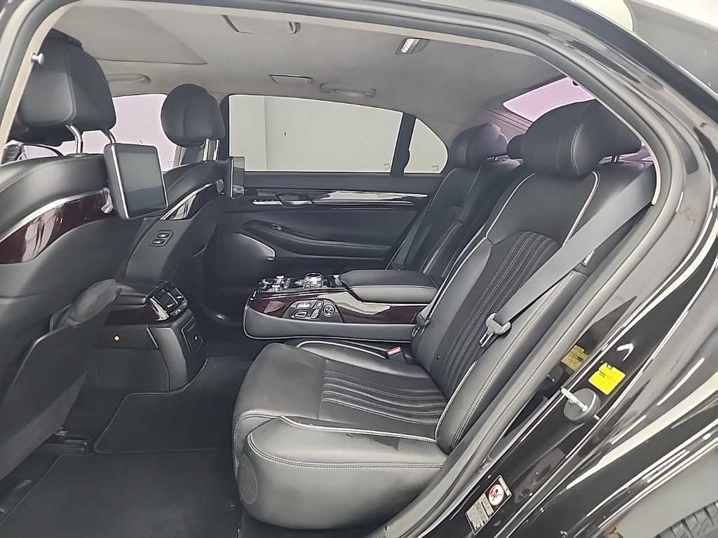 Genesis EQ900 2018 Negro - Importación desde Corea - HF Imports Iquique - Foto 14