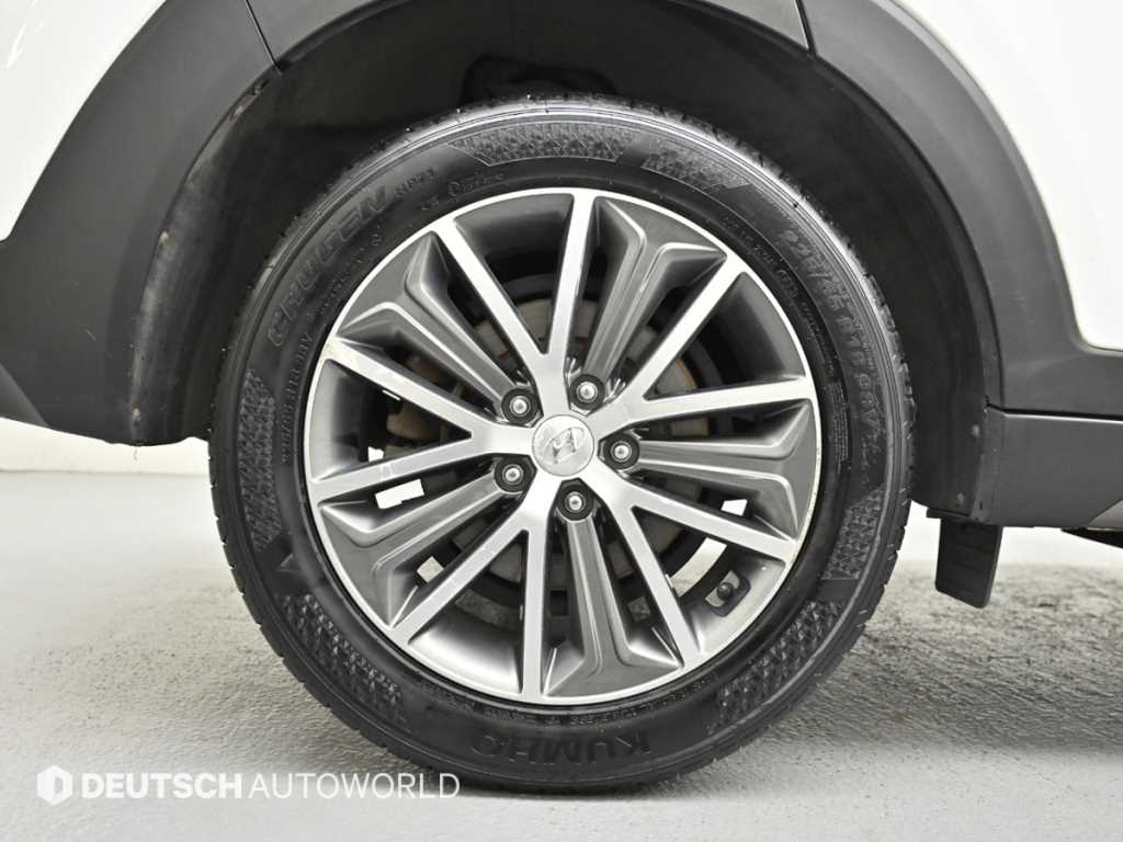 HYUNDAI Tucson - Vista 7
