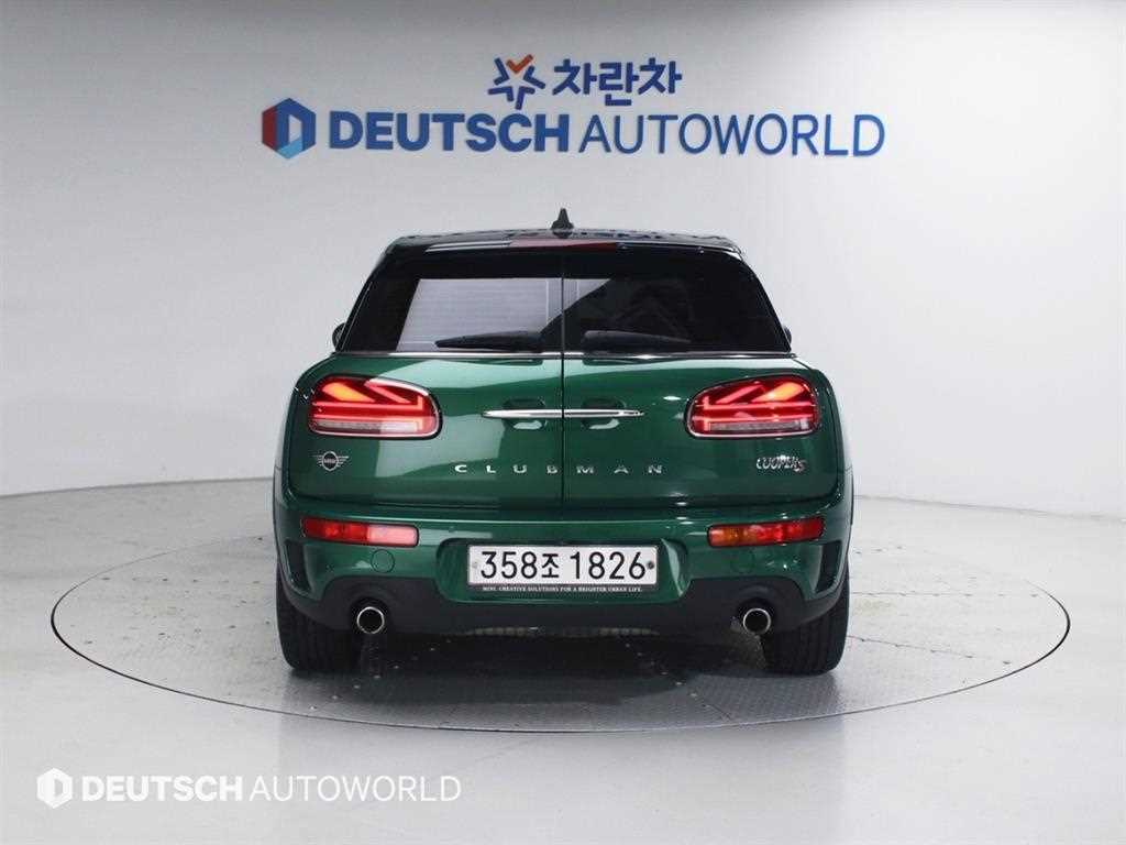 Mini Clubman - Vista 6