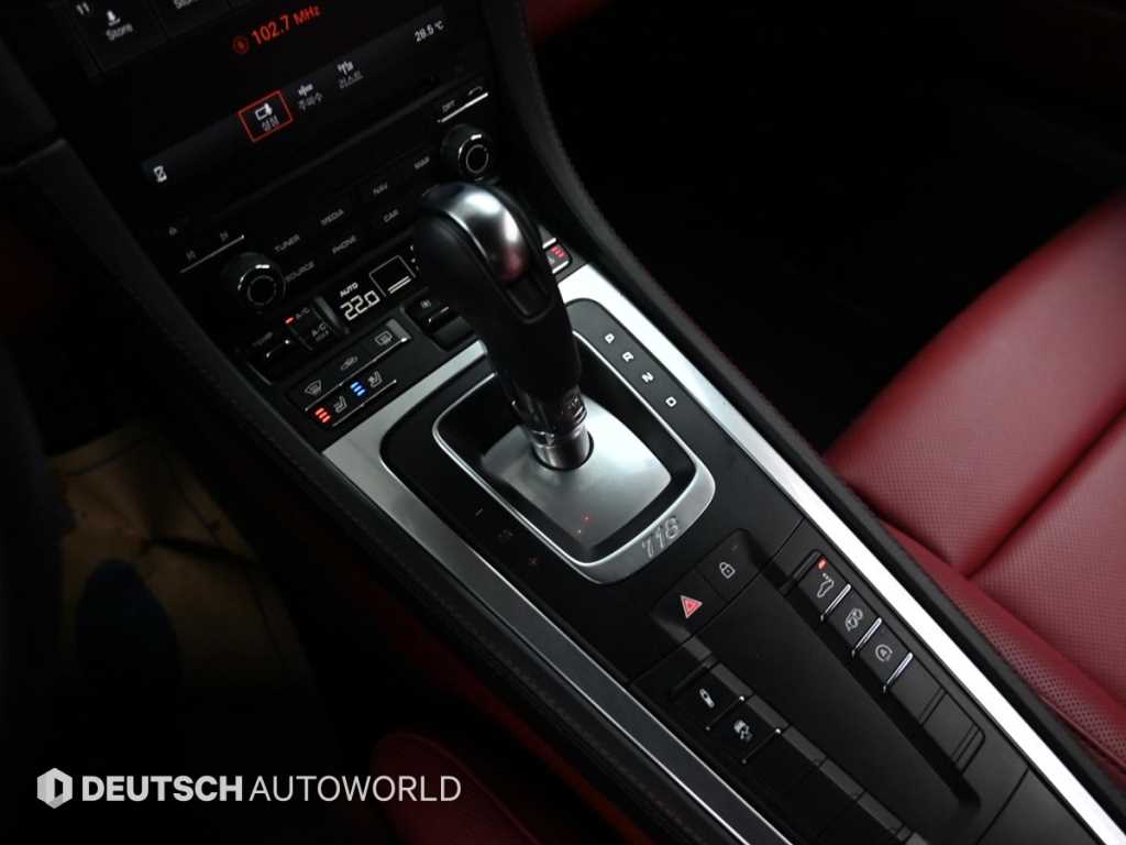 Porsche 718 - Vista 11