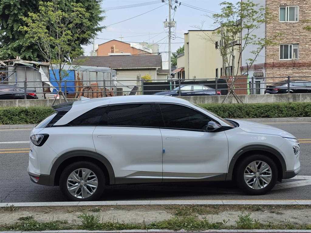 HYUNDAI Nexo - Vista 6