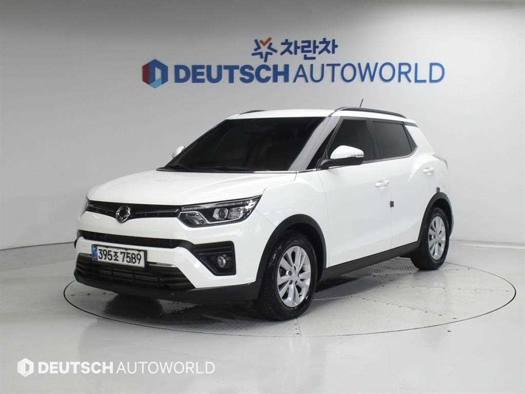 Ssangyong Tivoli 2020 Blanco - Importación desde Corea - HF Imports Iquique - Foto 1
