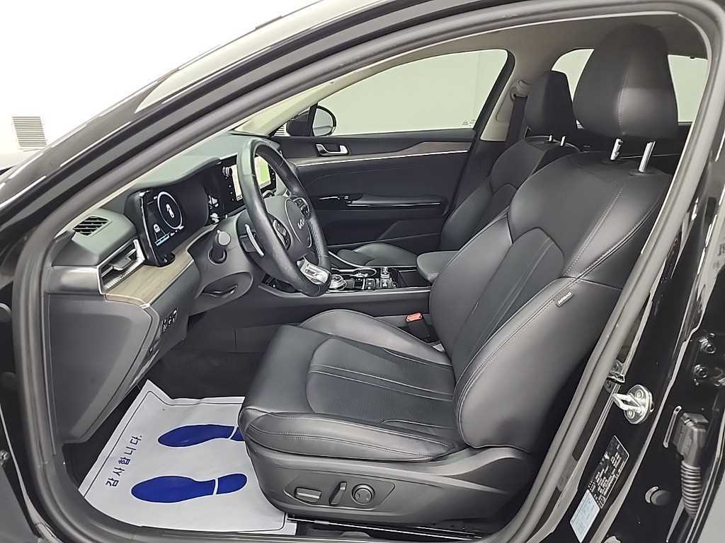 KIA K5 2023 Negro - Importación desde Corea - HF Imports Iquique - Foto 13