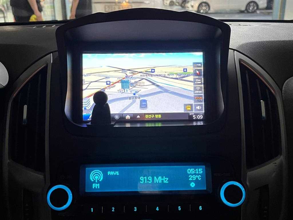 Chevrolet Cruise - Vista 10