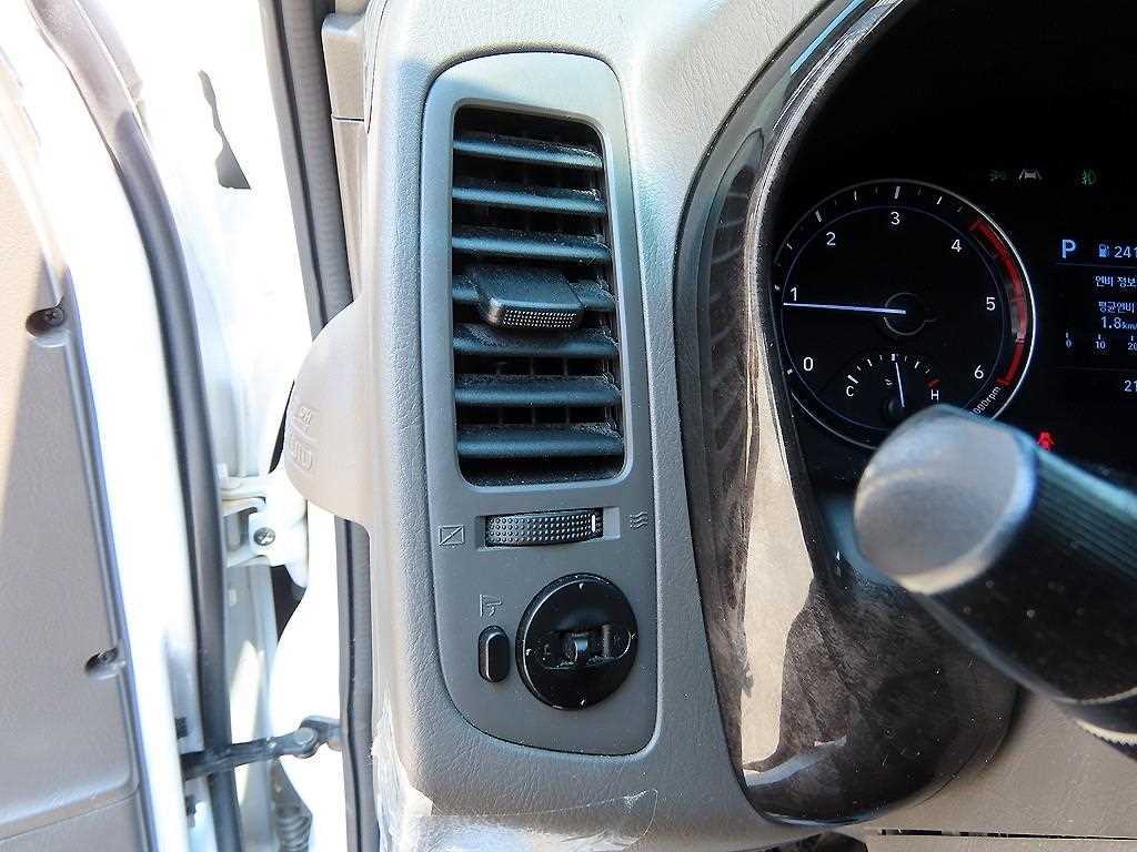 Small Truck Cargo (small) 2024 Blanco - Importación desde Corea - HF Imports Iquique - Foto 15