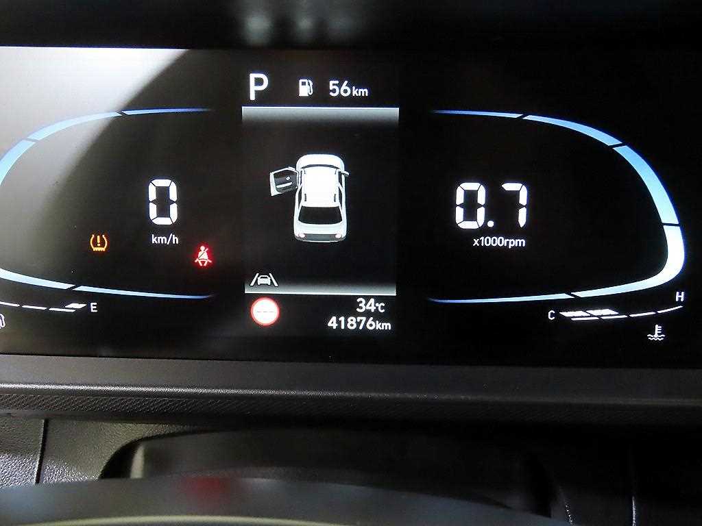 HYUNDAI Casper - Vista 11