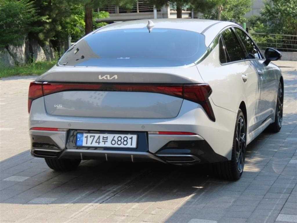 KIA K5 - Vista 3