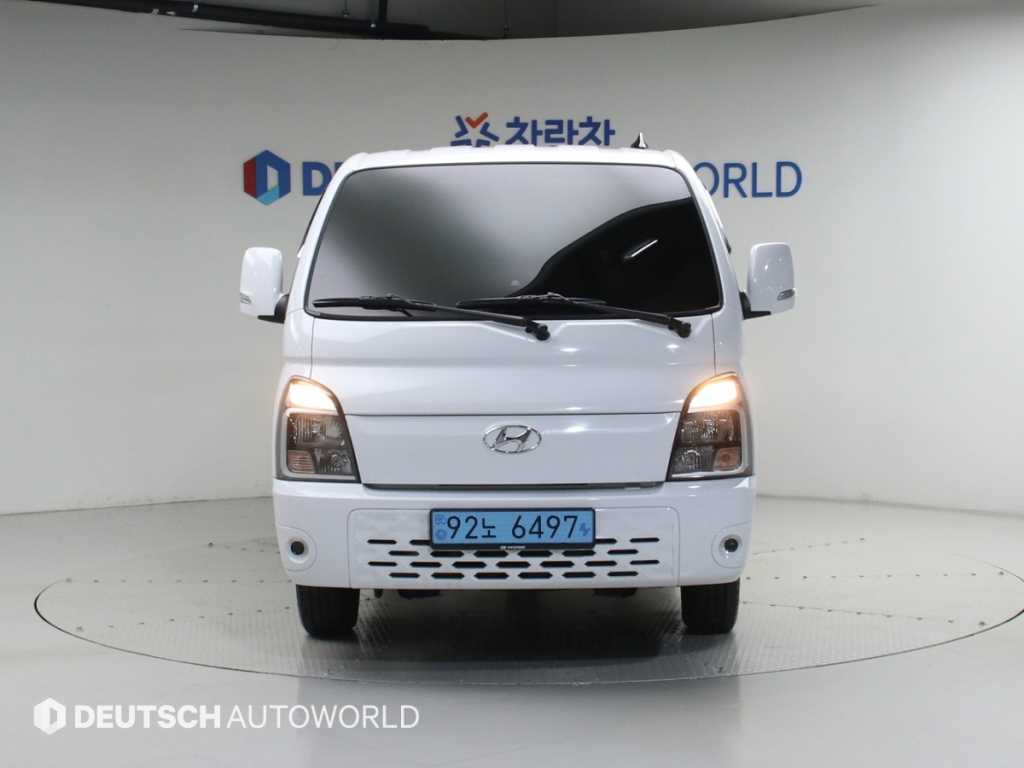 Small Truck Cargo (small) - Vista 3