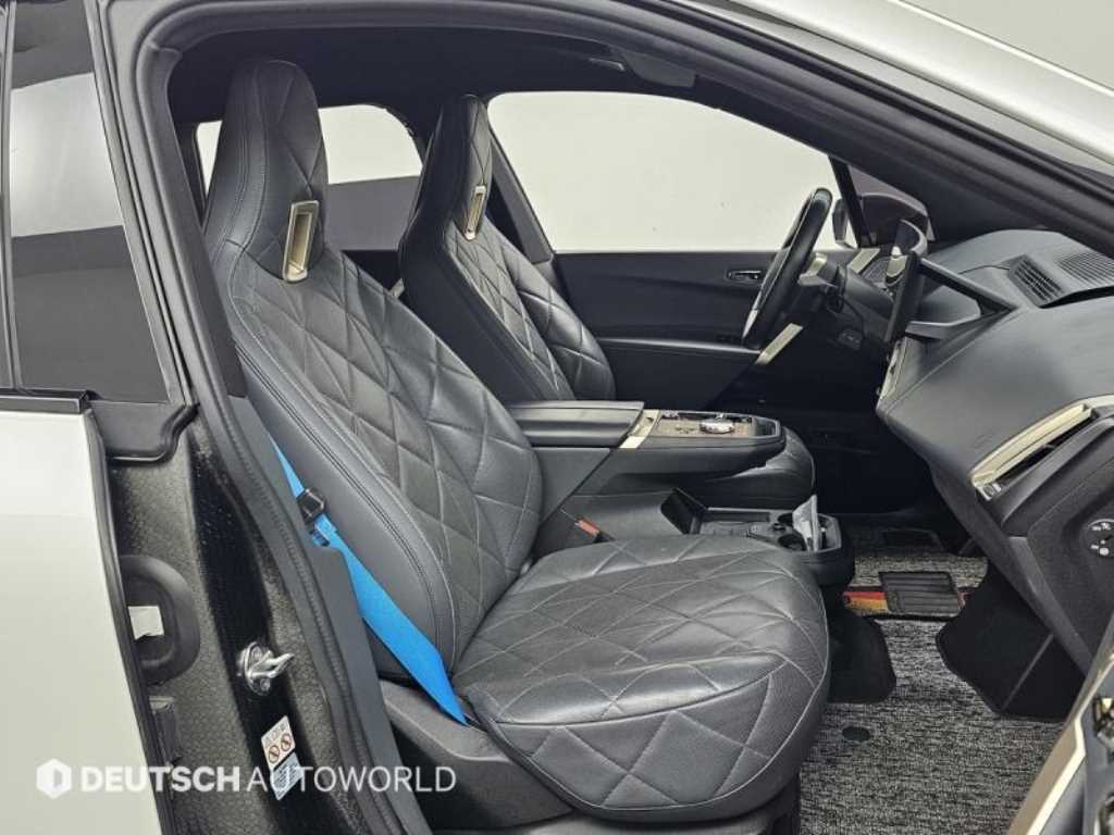 BMW iX - Vista 12