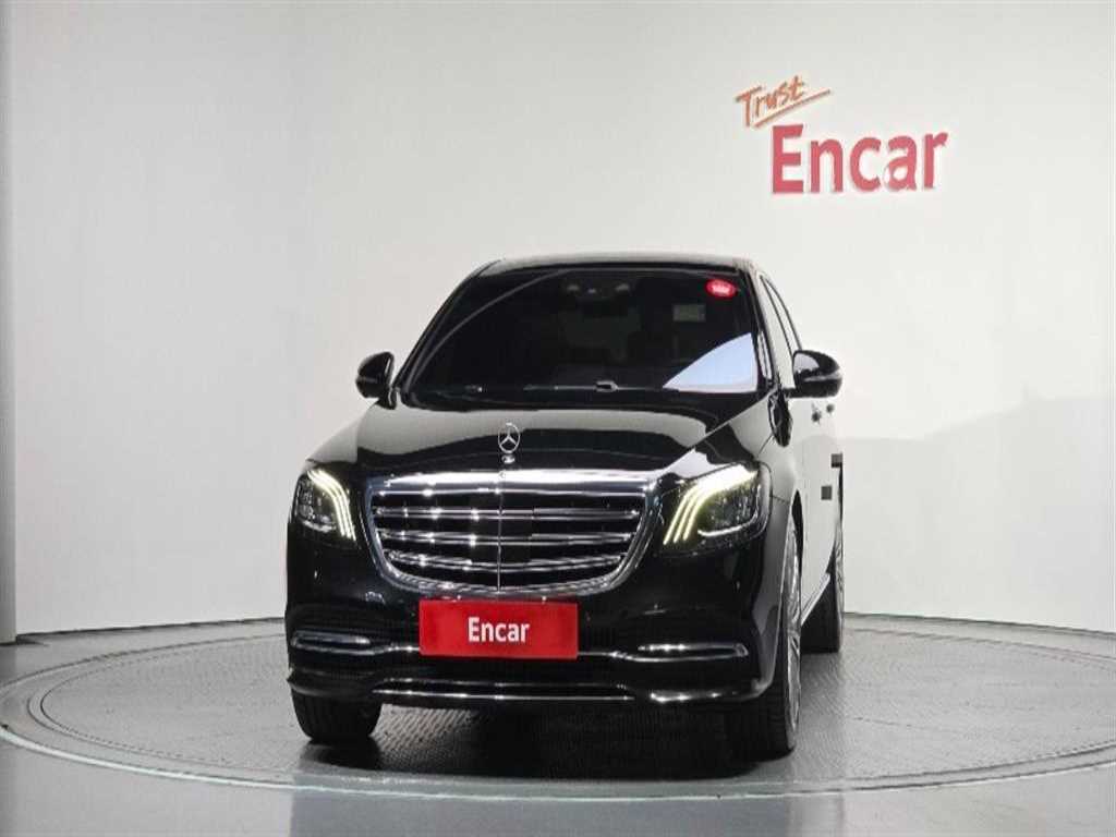 Mercedes Benz S Class - Vista 3