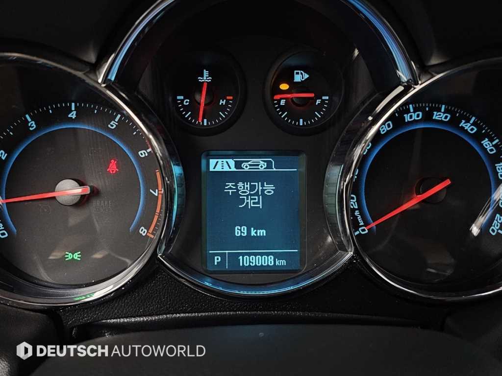 Chevrolet Cruise - Vista 10