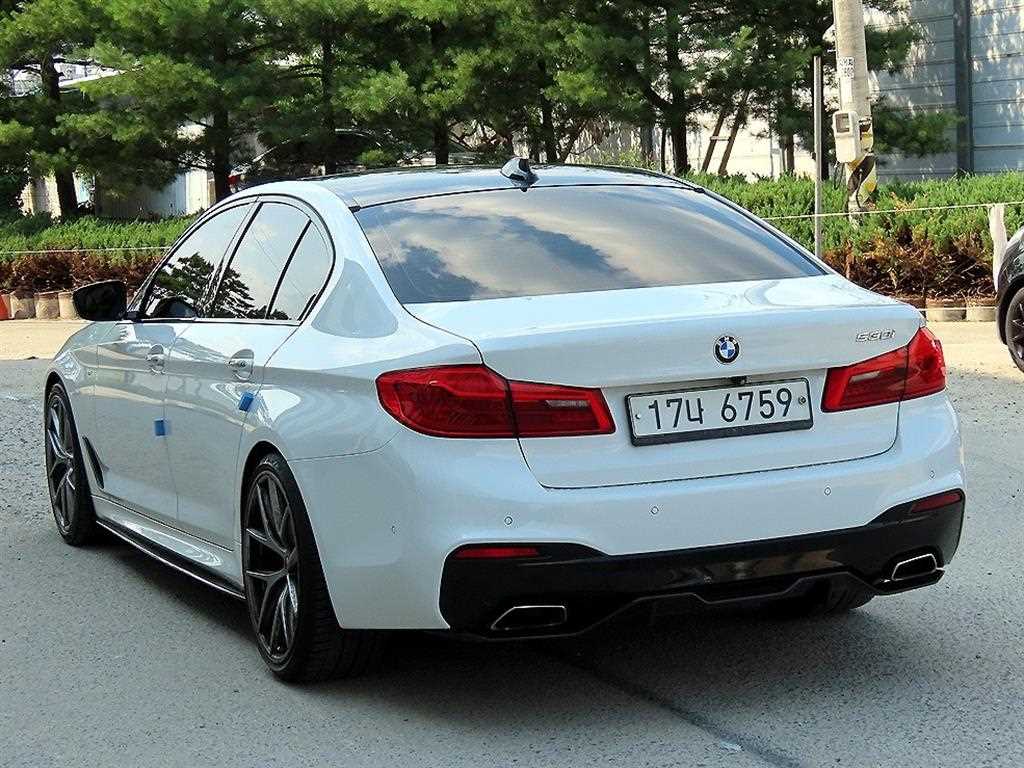 BMW 5 Series - Vista 3