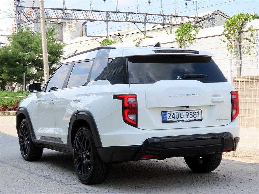 Ssangyong Torres - Vista 3