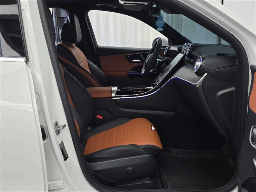 Mercedes Benz GLC Class 2023 Blanco - Importación desde Corea - HF Imports Iquique - Foto 13