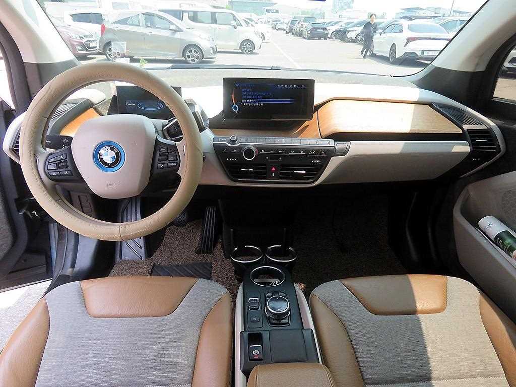 BMW i3 - Vista 11