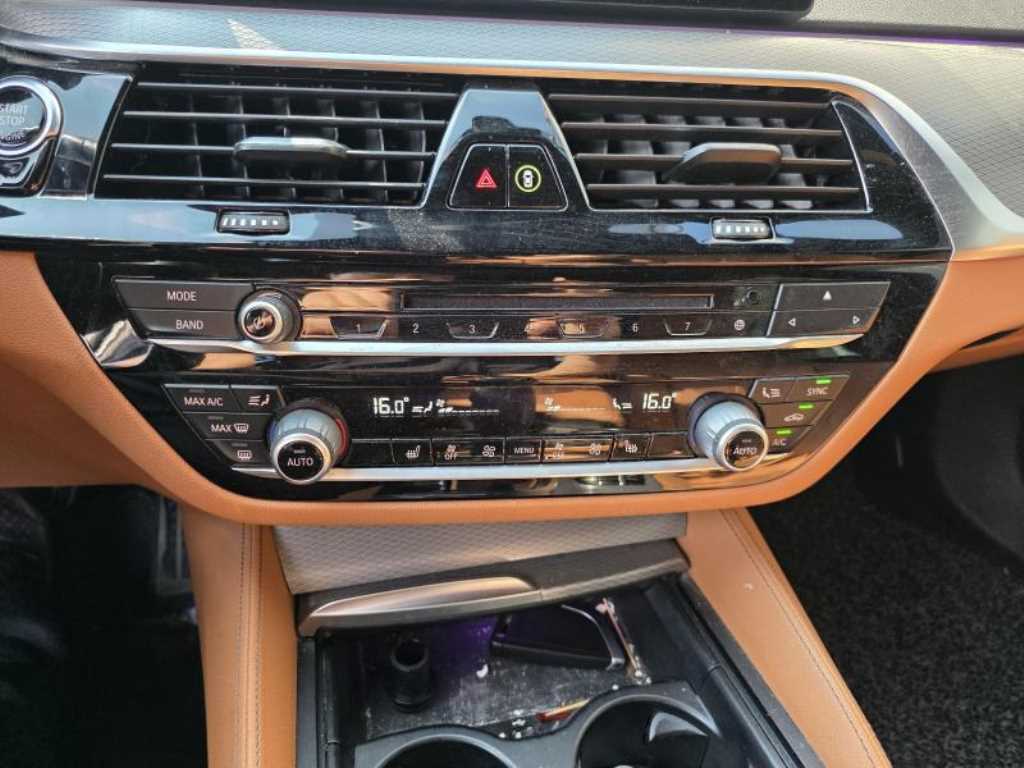 BMW 5 Series - Vista 12