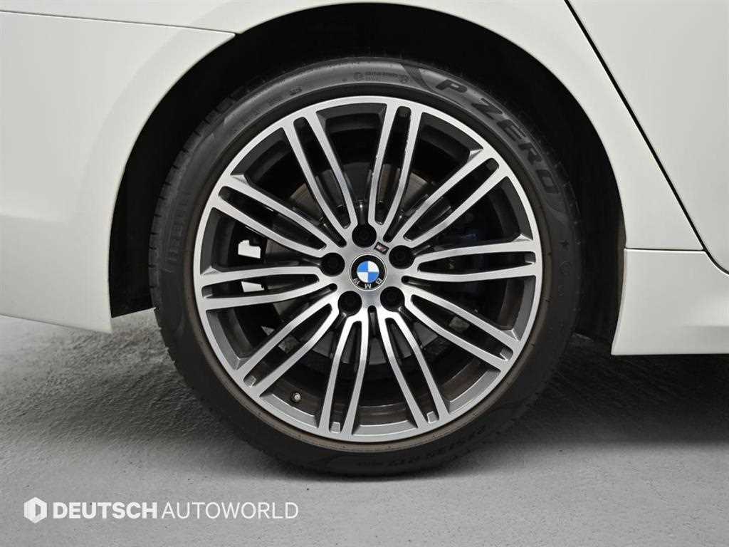 BMW 5 Series - Vista 7