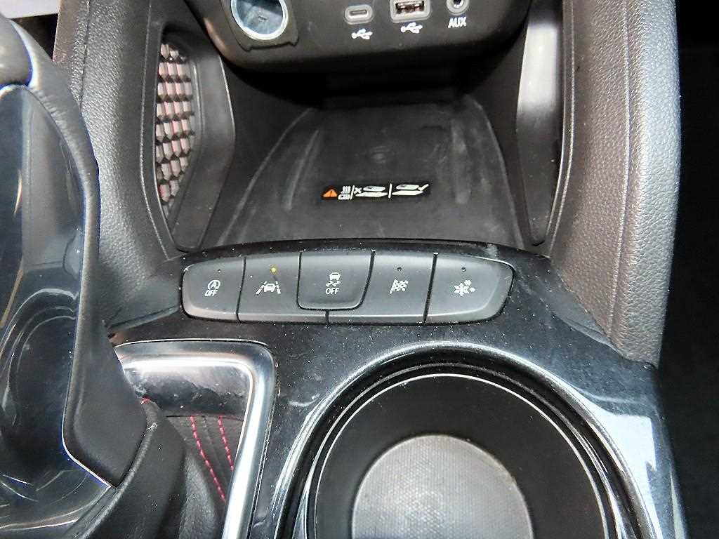 Chevrolet Trail Blazer 2021 Negro - Importación desde Corea - HF Imports Iquique - Foto 15
