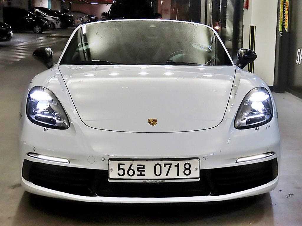 Porsche 718 - Vista 9