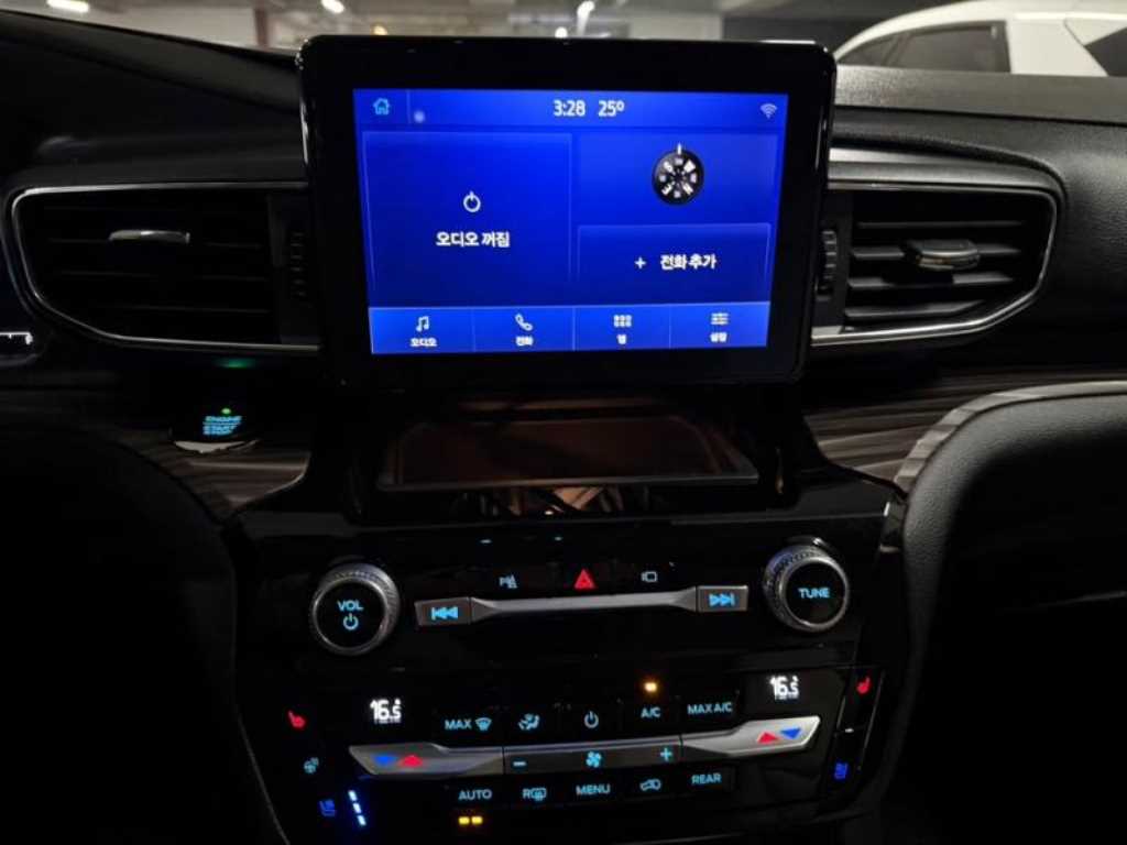 Ford Explorer - Vista 12