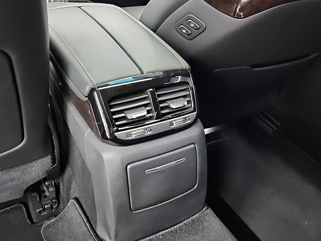 Genesis EQ900 2018 Negro - Importación desde Corea - HF Imports Iquique - Foto 15