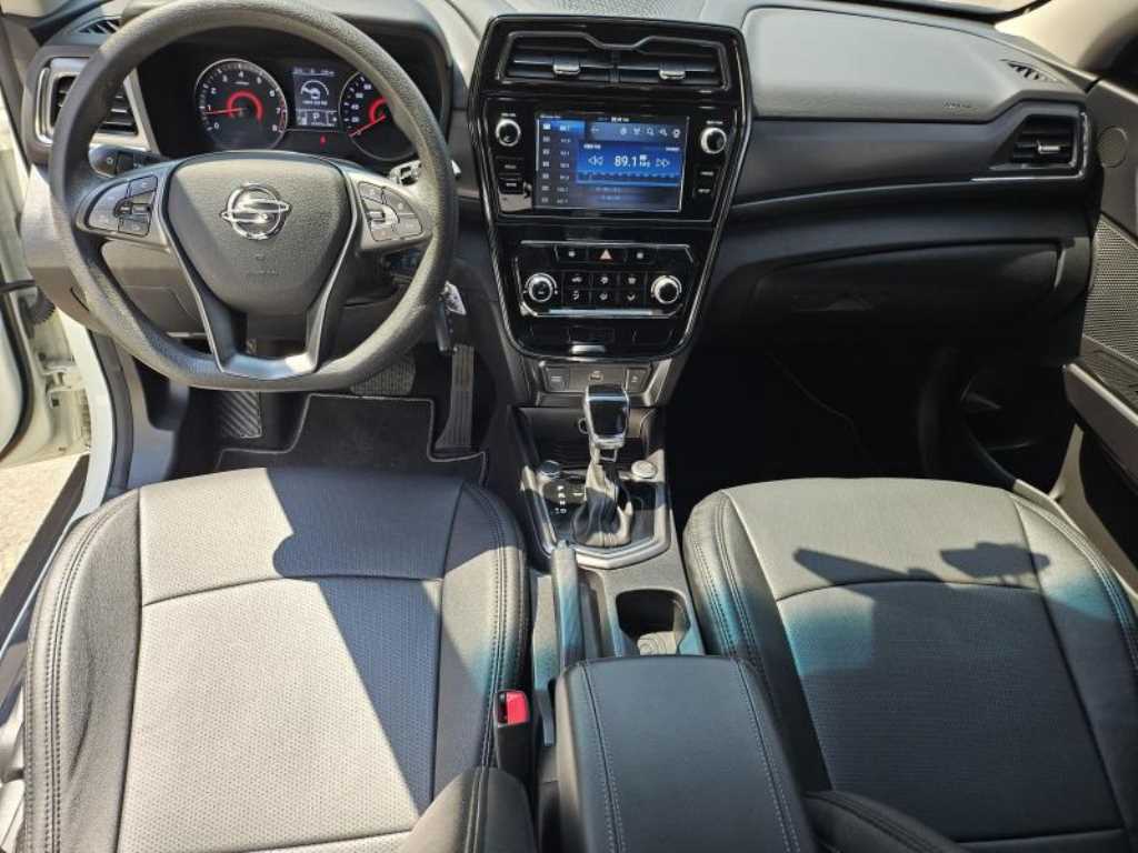 Ssangyong Tivoli 2022 the color of pearl - Importación desde Corea - HF Imports Iquique - Foto 20