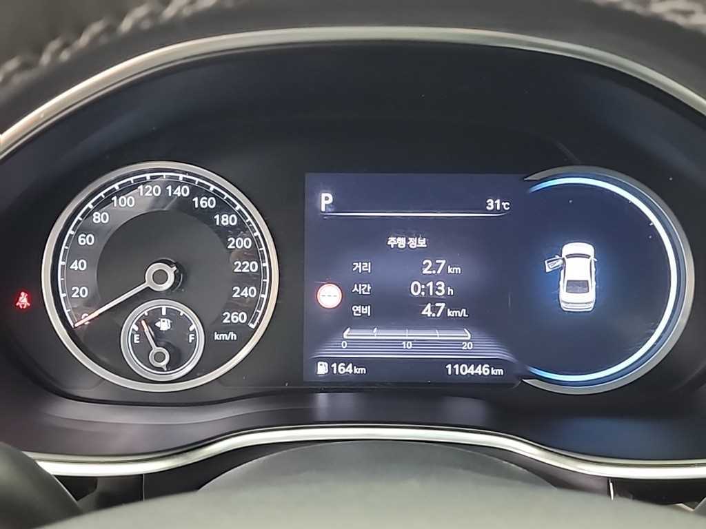 Genesis G80 - Vista 8