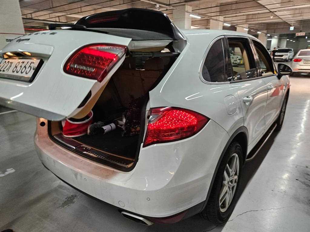 Porsche Cayenne - Vista 8
