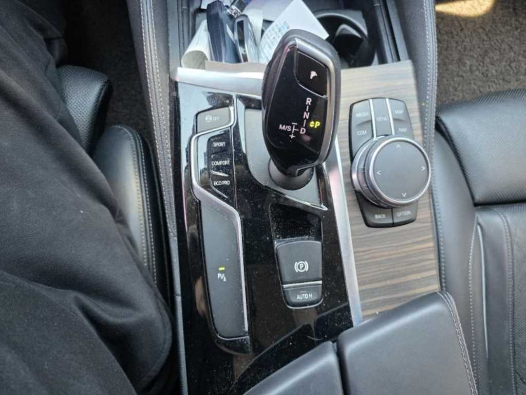 BMW 5 Series 2018 Blanco - Importación desde Corea - HF Imports Iquique - Foto 13