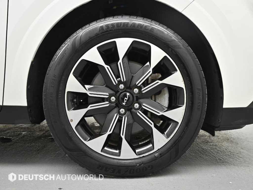 KIA Carnival - Vista 7
