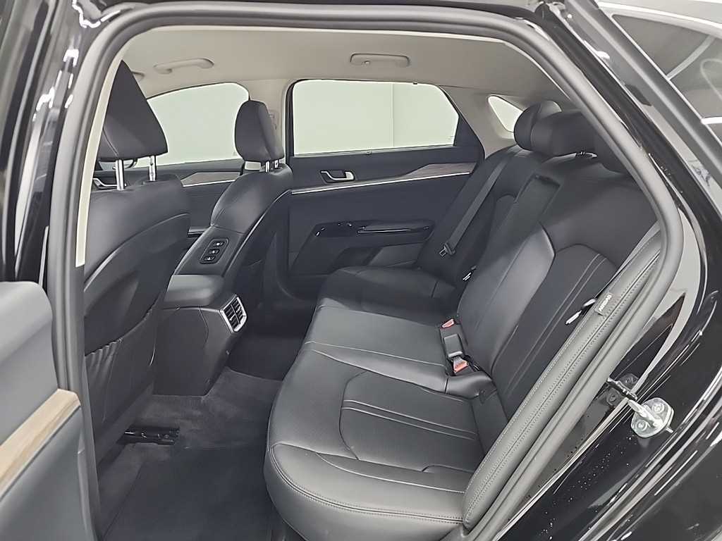 KIA K5 2023 Negro - Importación desde Corea - HF Imports Iquique - Foto 14