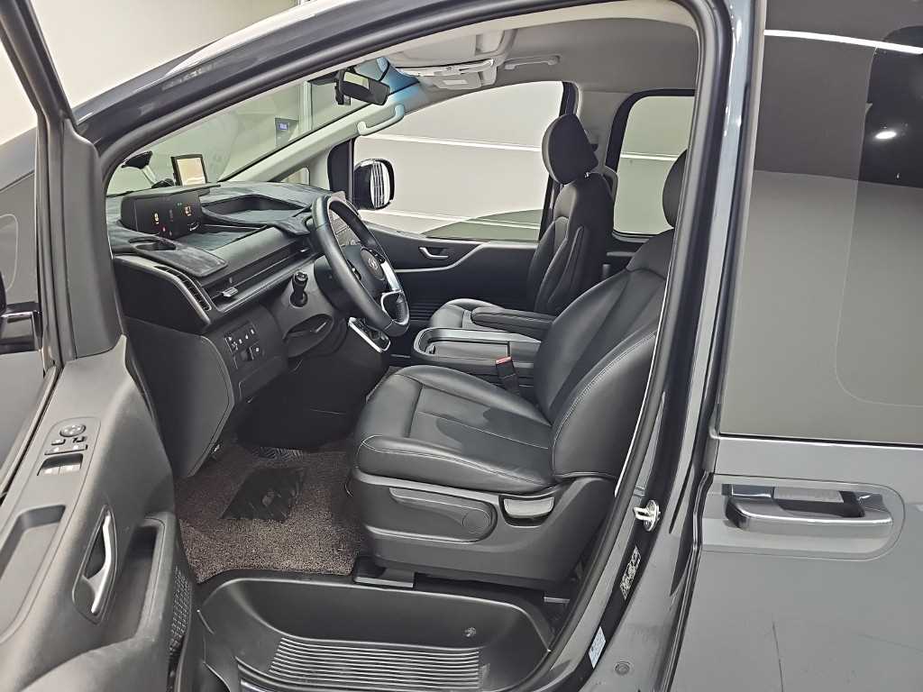 HYUNDAI Staria 2023 Gris - Importación desde Corea - HF Imports Iquique - Foto 13