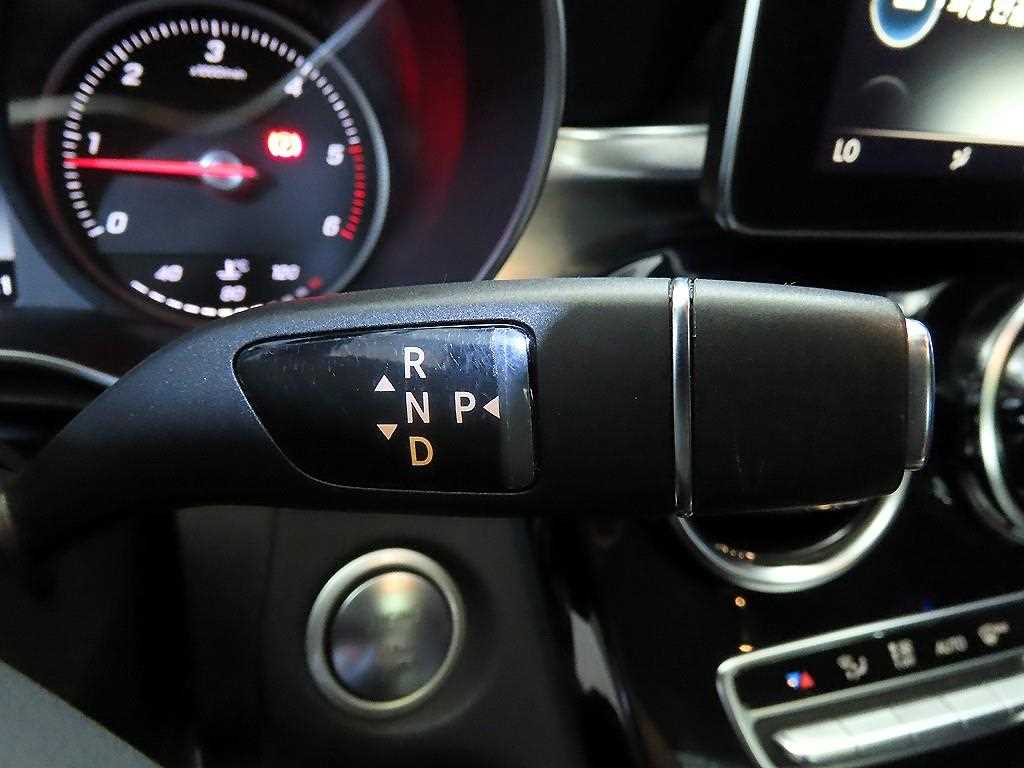 Mercedes Benz C Class 2017 - Importación desde Corea - HF Imports Iquique - Foto 14