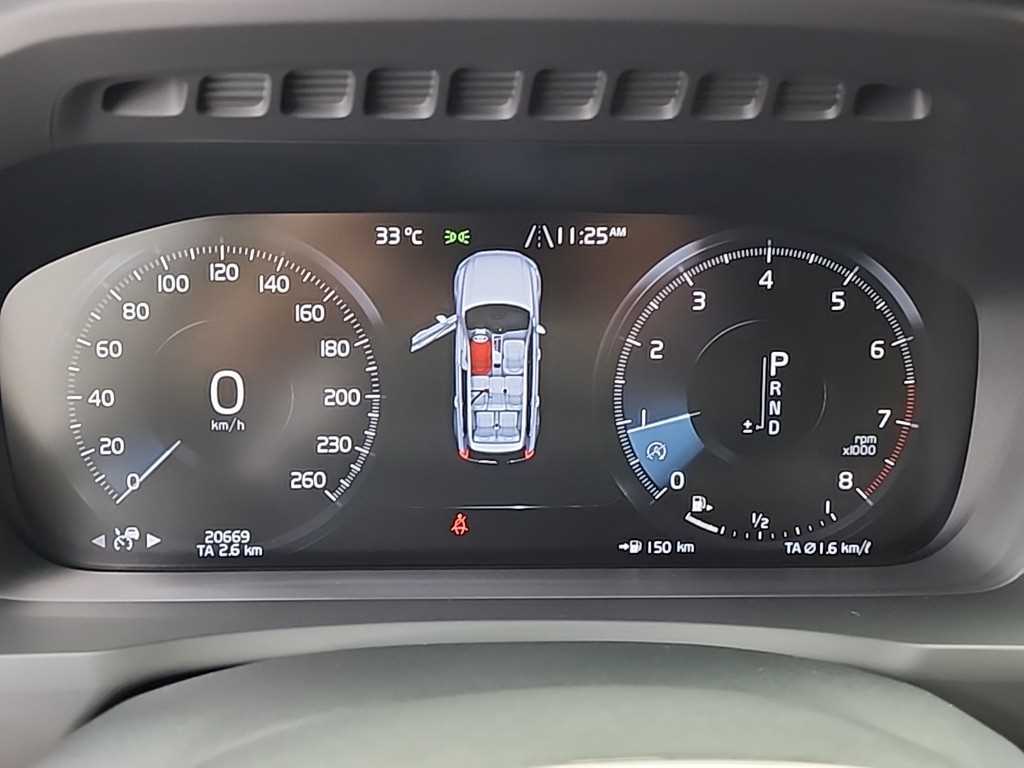 Volvo XC90 - Vista 8