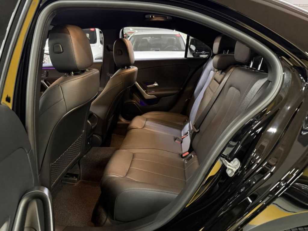 Mercedes Benz A Class - Vista 9