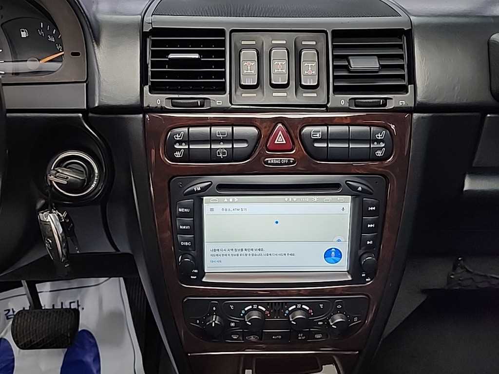 Mercedes Benz G Class (G Wagen) - Vista 12
