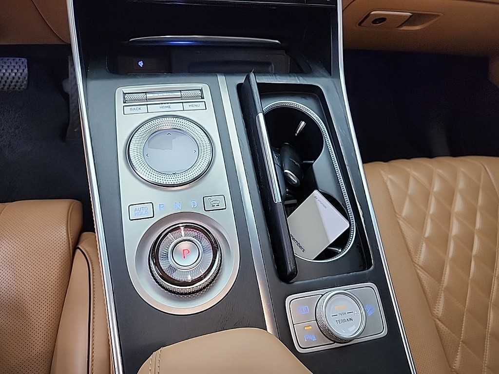 Genesis GV80 - Vista 10