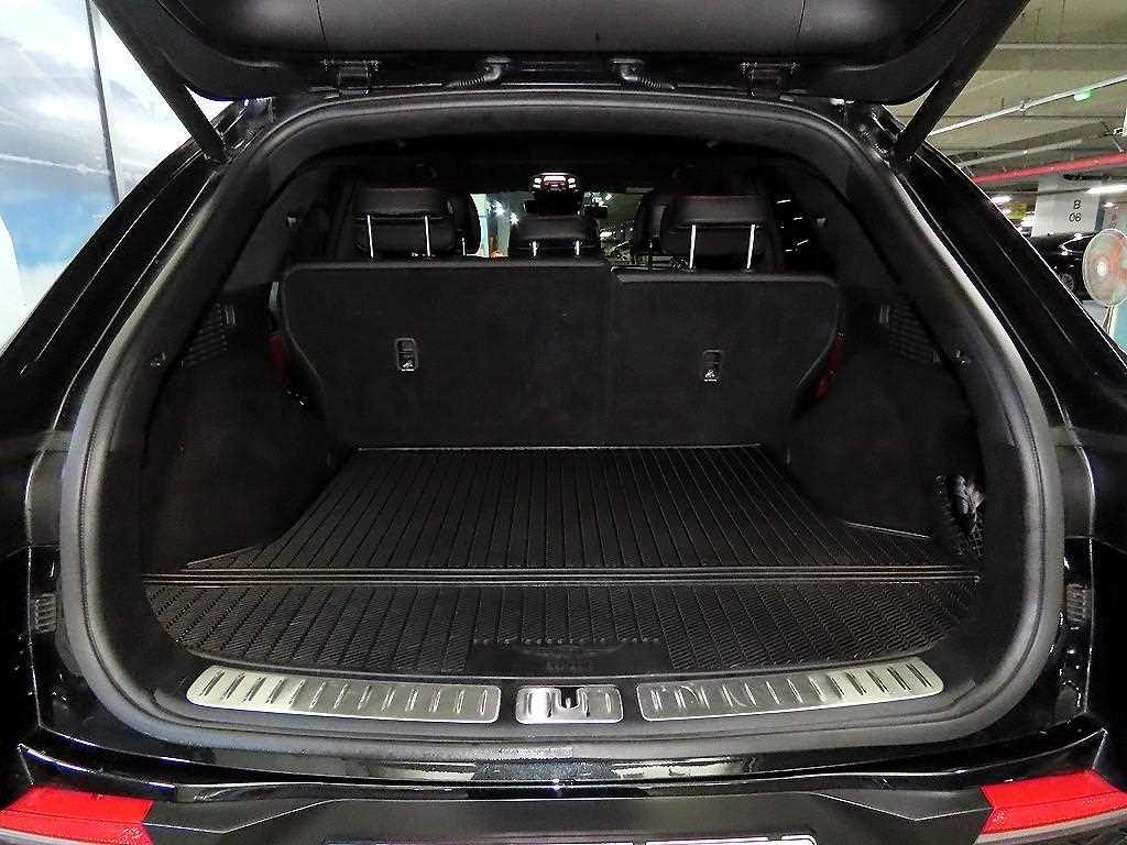 Genesis GV70 2021 Negro - Importación desde Corea - HF Imports Iquique - Foto 18