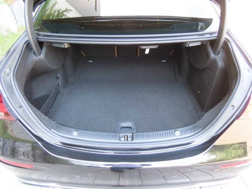 Mercedes Benz E class 2021 Negro - Importación desde Corea - HF Imports Iquique - Foto 19